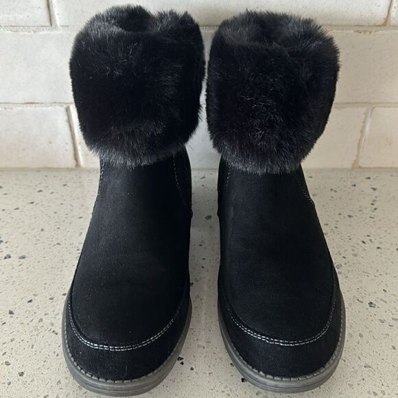 Propet Tabitha Women's Black Faux Suede & Fur Casual Zipper Ankle Boots Size 7.5 - Picture 2 of 10